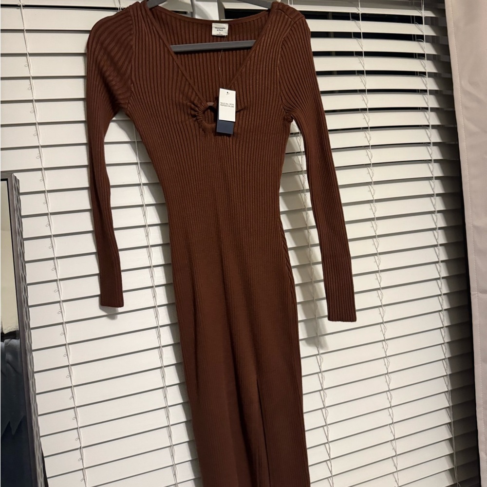 Abercrombie and Fitch Women’s sweater dress.